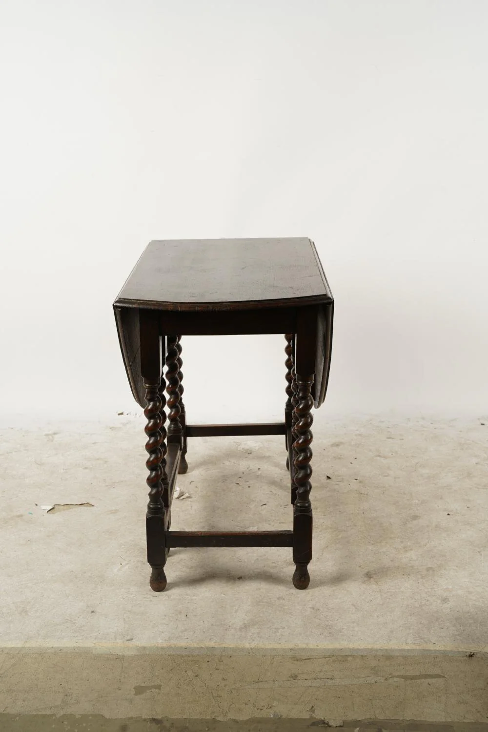 AF1-112: Antique Late 18th Century American Oak Barley Twist Gate Leg Drop Leaf Dining Table - Image 3