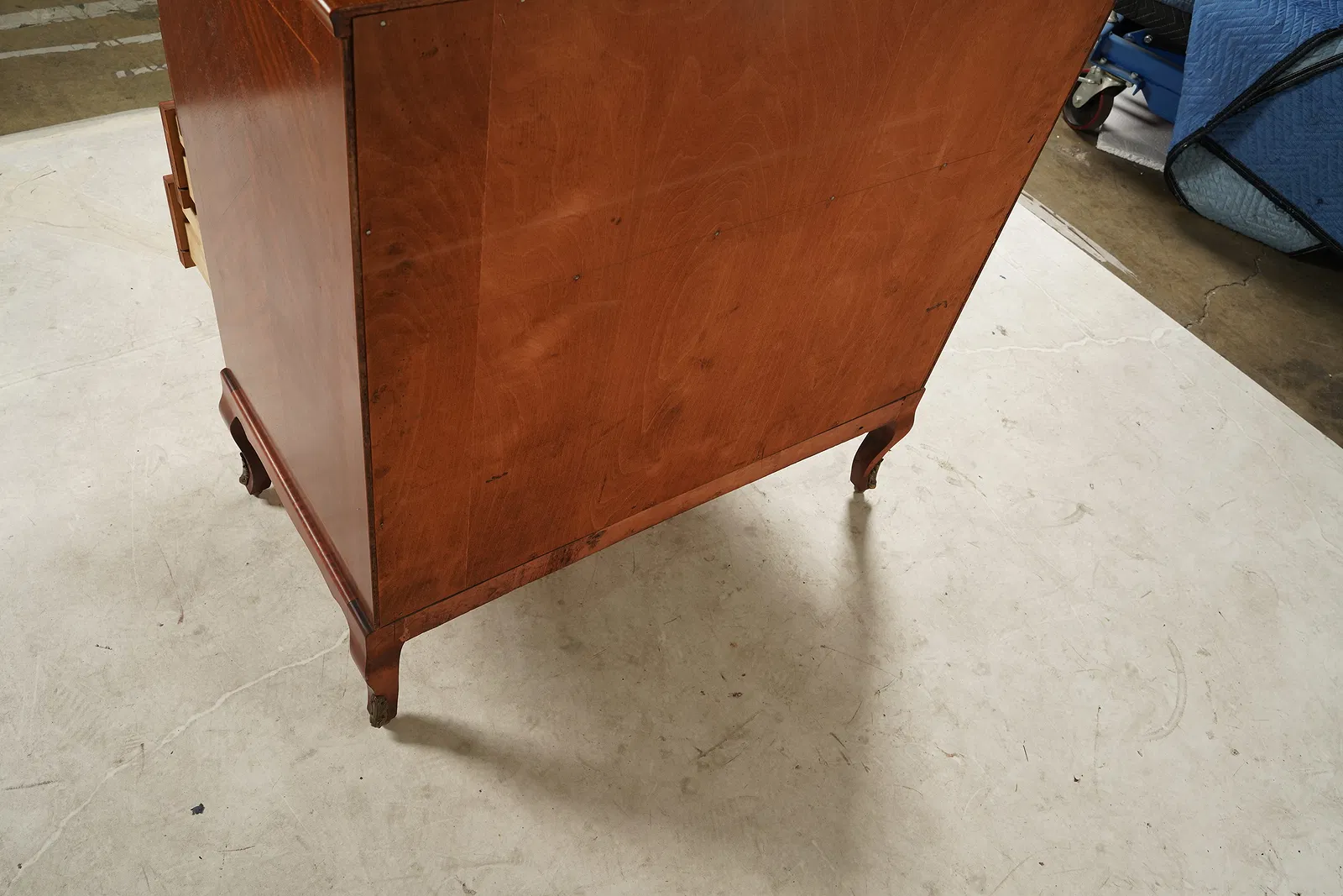 AF5-049: Fine French  Louis XV Style Parquetry and Marquetry Cylinder Desk - Image 11