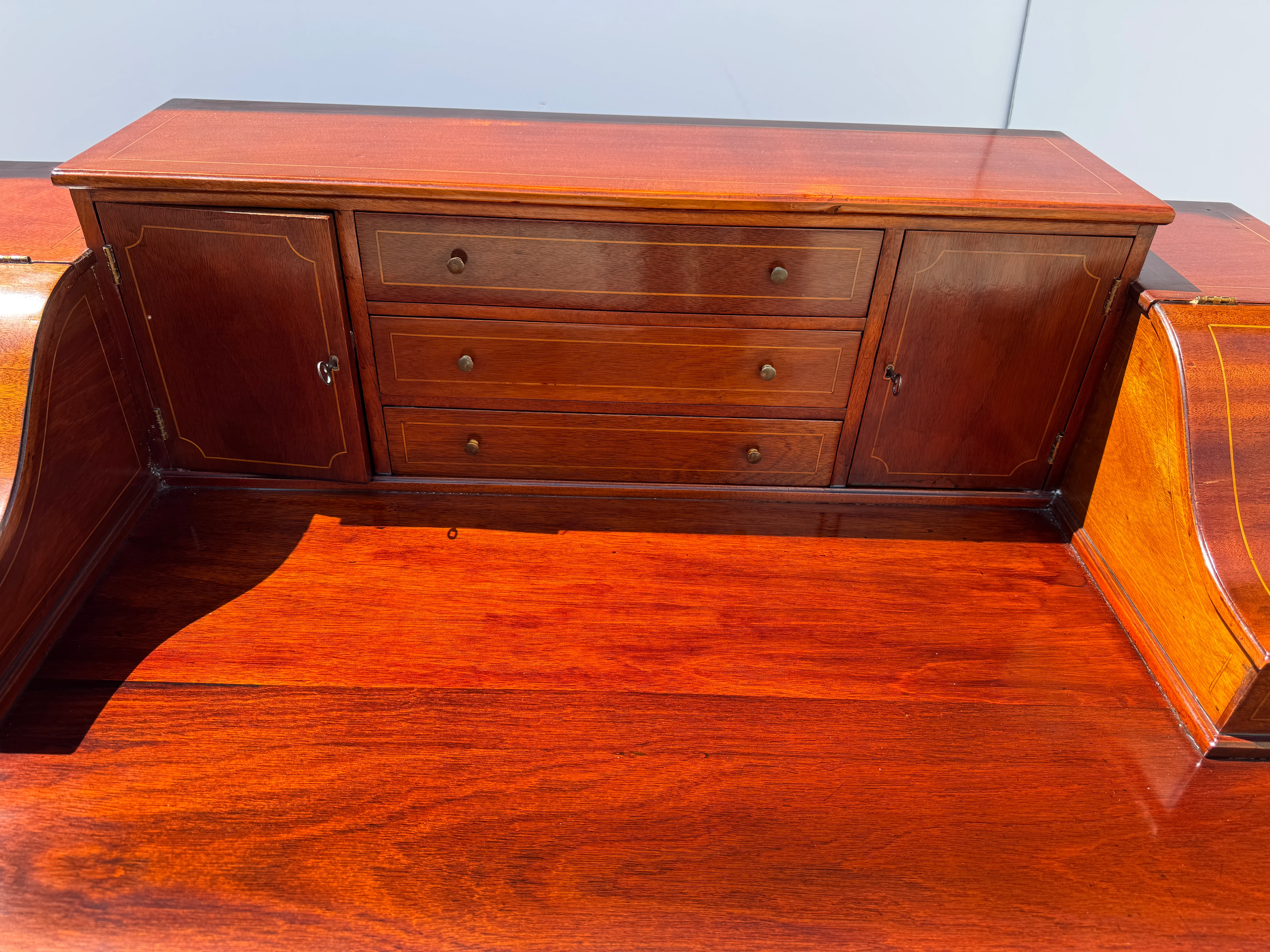 AF5-108: Restored Antique Circa 1920's Mahogany Carlton House Desk - Image 5