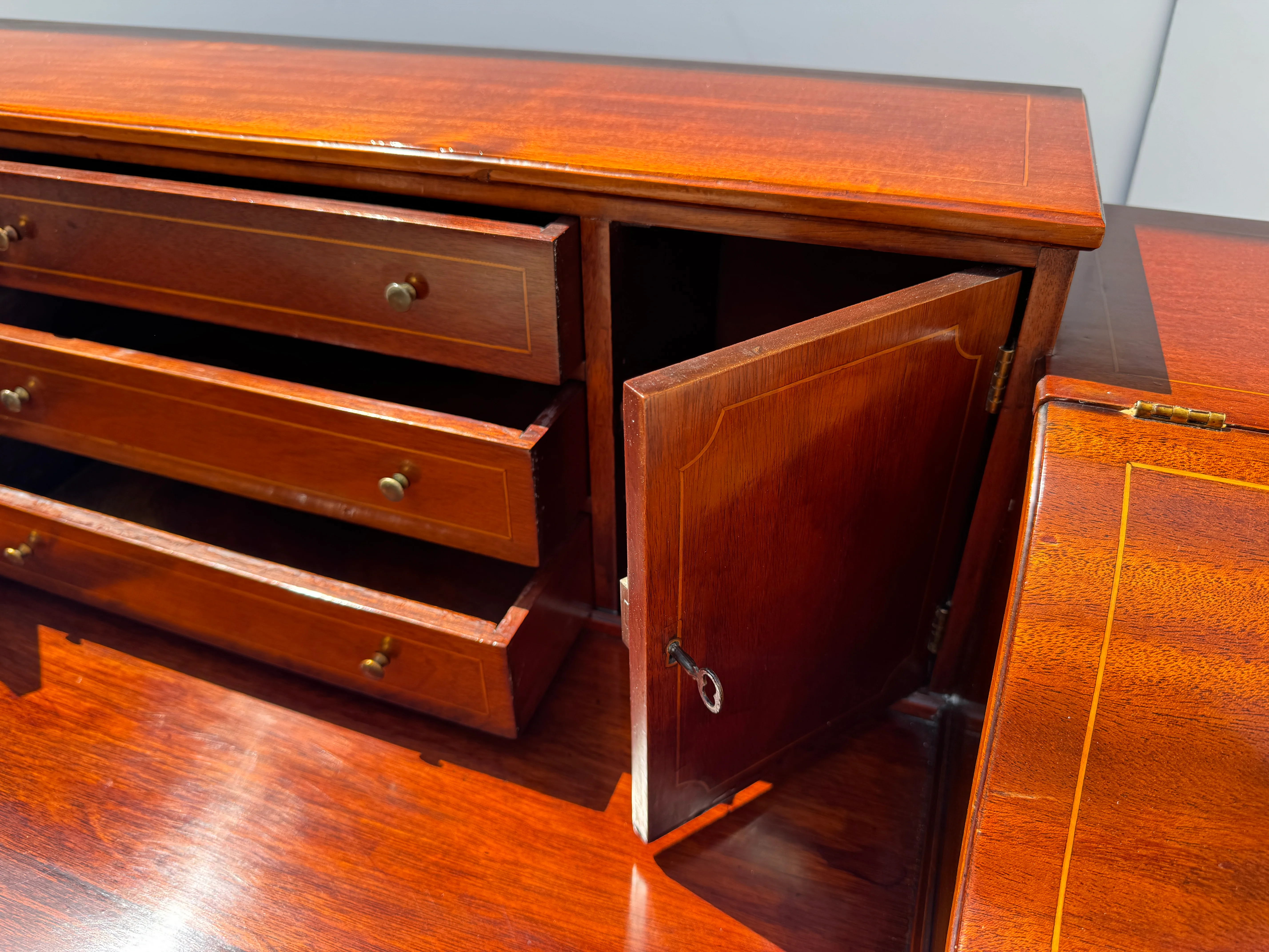 AF5-108: Restored Antique Circa 1920's Mahogany Carlton House Desk - Image 7
