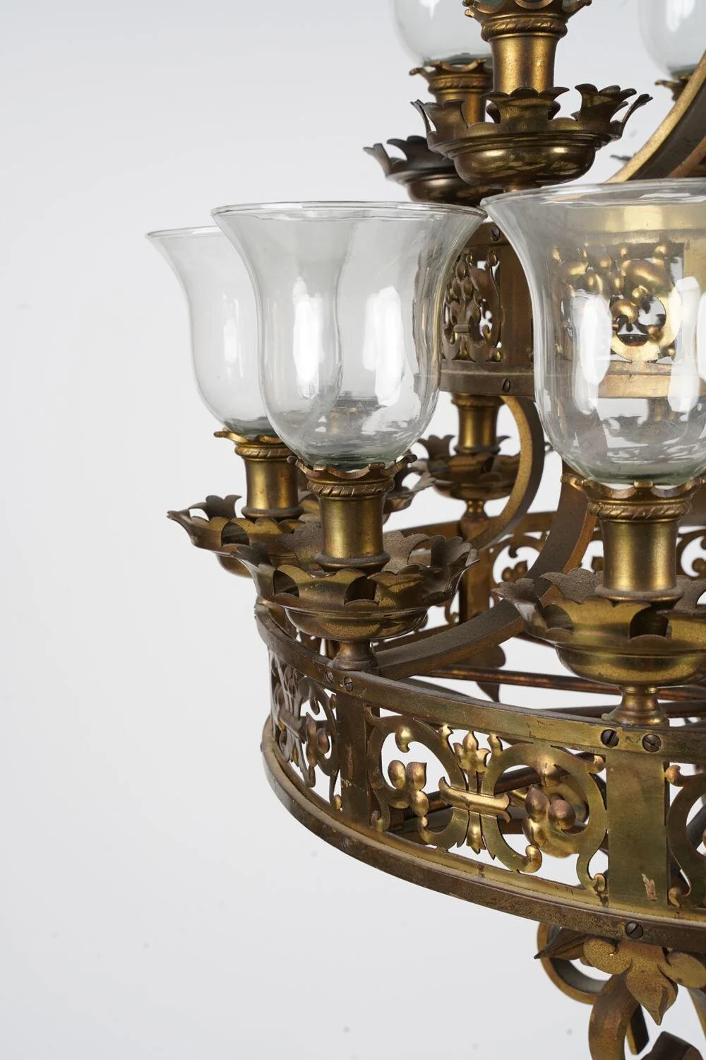 AL1-002: GOTHIC REVIVAL STYLE CHANDELIER - Image 6