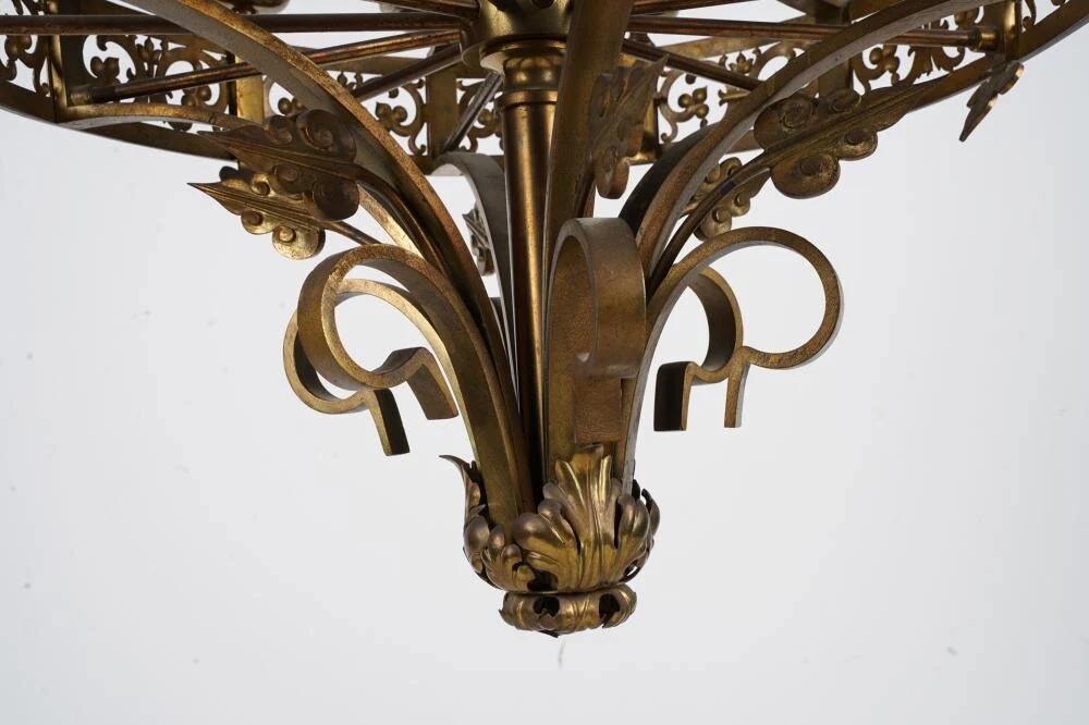 AL1-002: GOTHIC REVIVAL STYLE CHANDELIER - Image 8