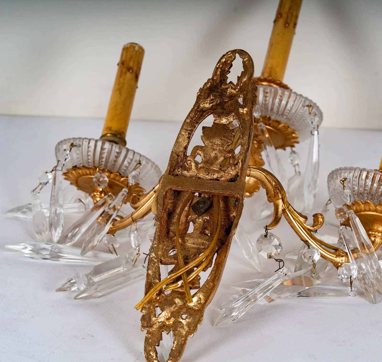 AL3-007: Antique Pair 19th Century Louis XV Gilt Bronze Candle Sconces Electrified - Image 10